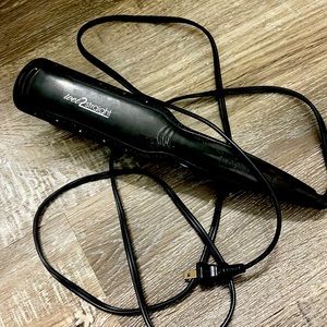 Remington went to straight hair straightener